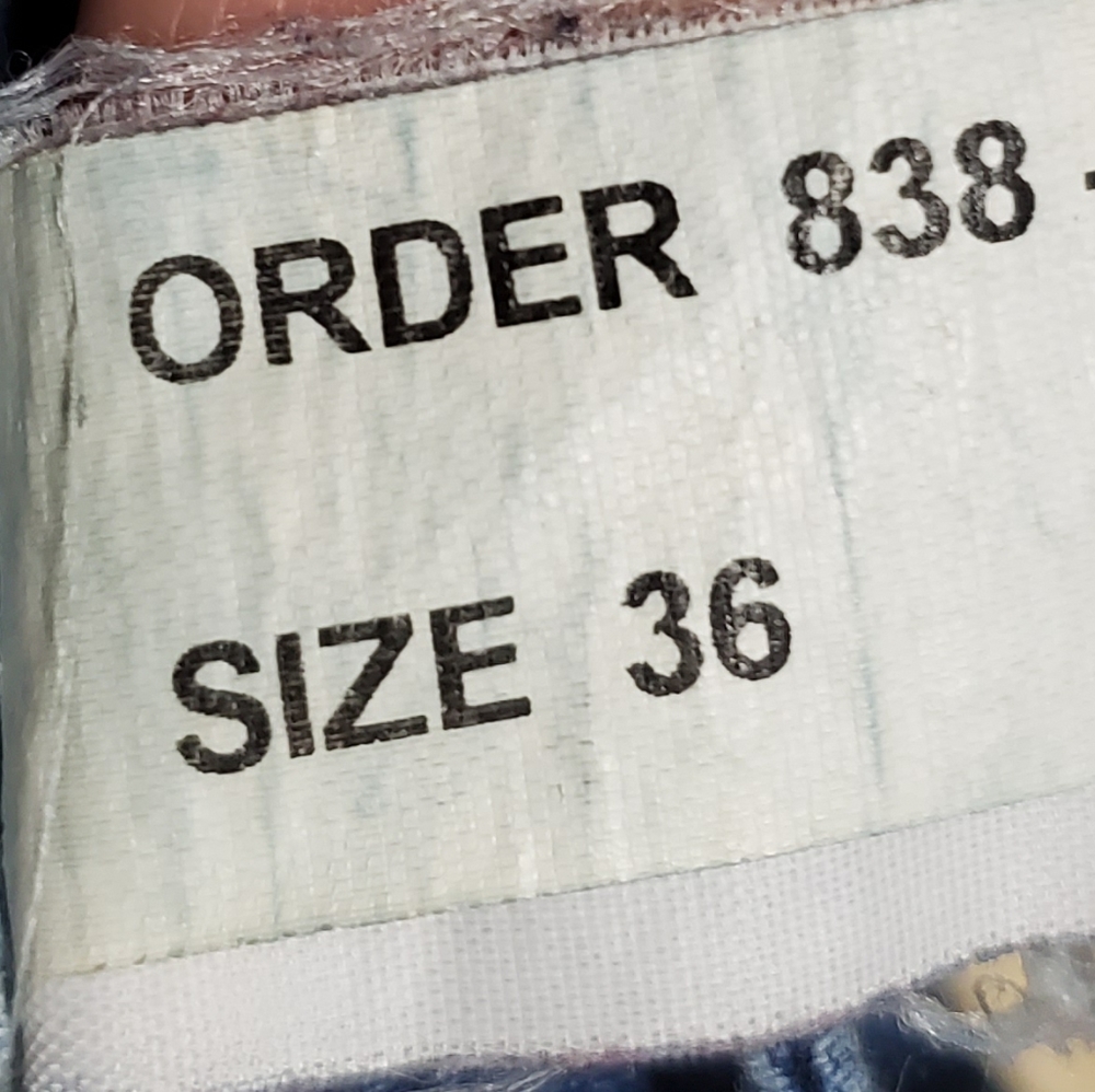 Jeans - Picture 3 of 5